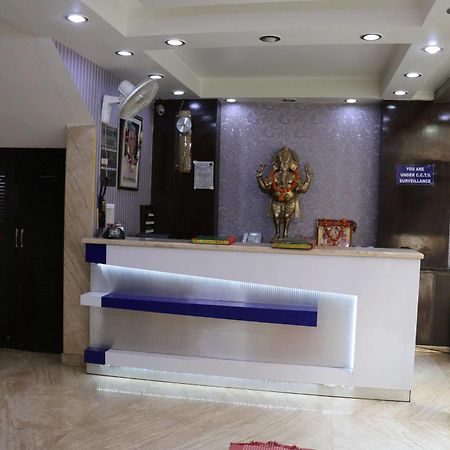 Hotel Seven Seas Inn Nuova Delhi Esterno foto