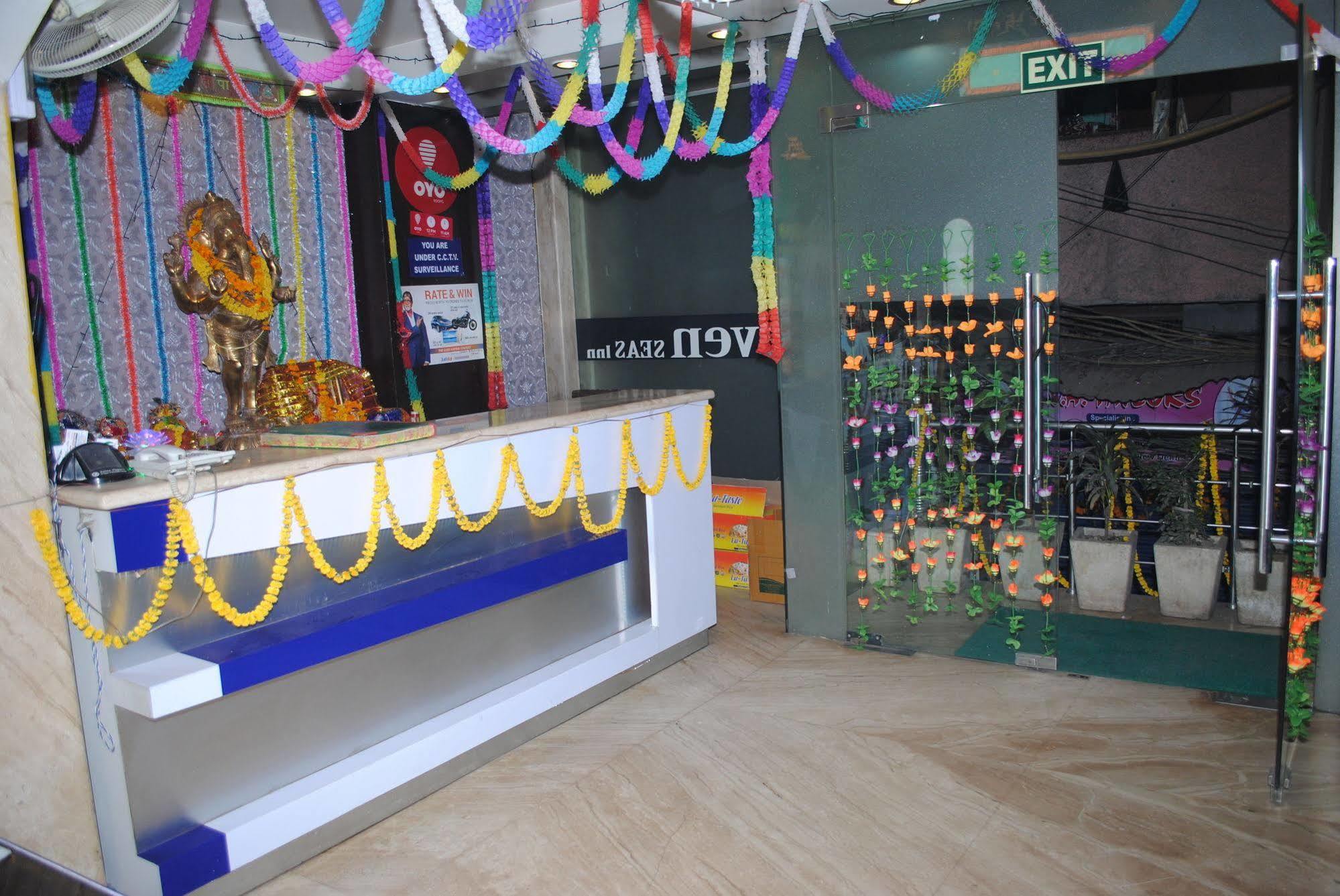 Hotel Seven Seas Inn Nuova Delhi Esterno foto